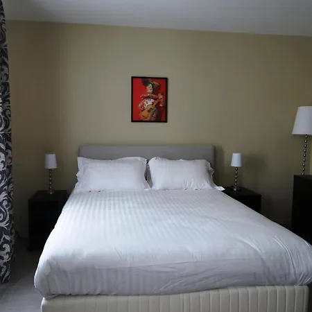 Montmartre Apartmanhotel 3*