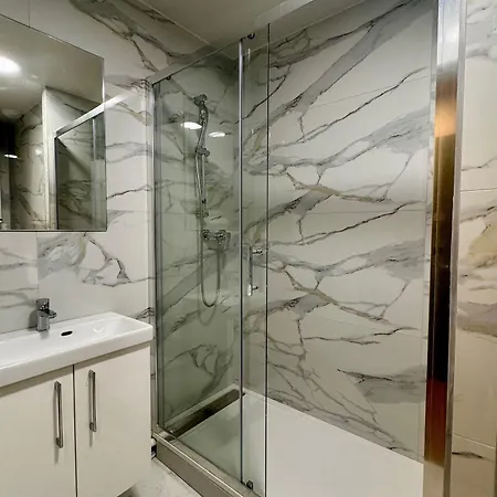 Apartahotel Montmartre 3*