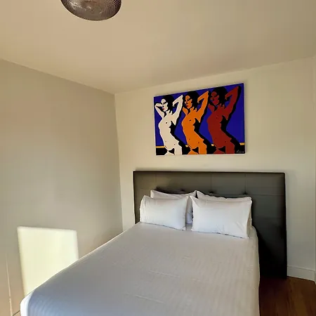 Apartahotel Montmartre 3*