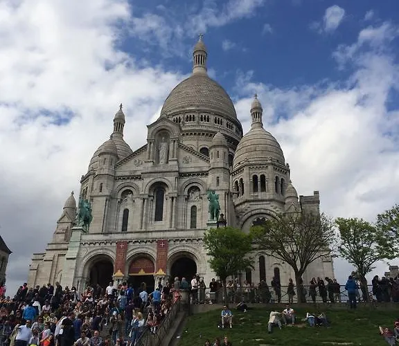 Montmartre Aparthotel 3*